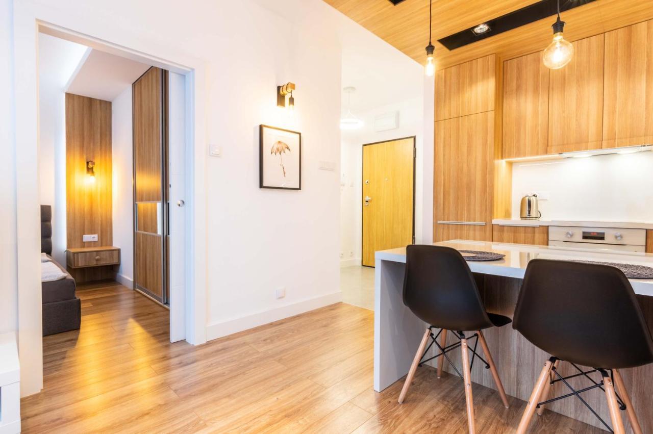 Galeria Rondo Wiatraczna Apartments Warsaw Ngoại thất bức ảnh