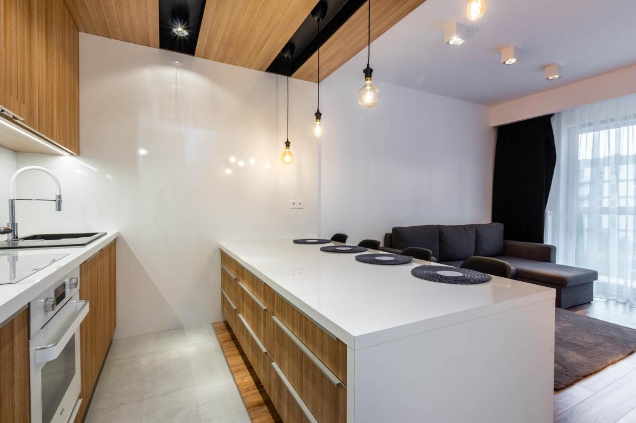 Galeria Rondo Wiatraczna Apartments Warsaw Ngoại thất bức ảnh