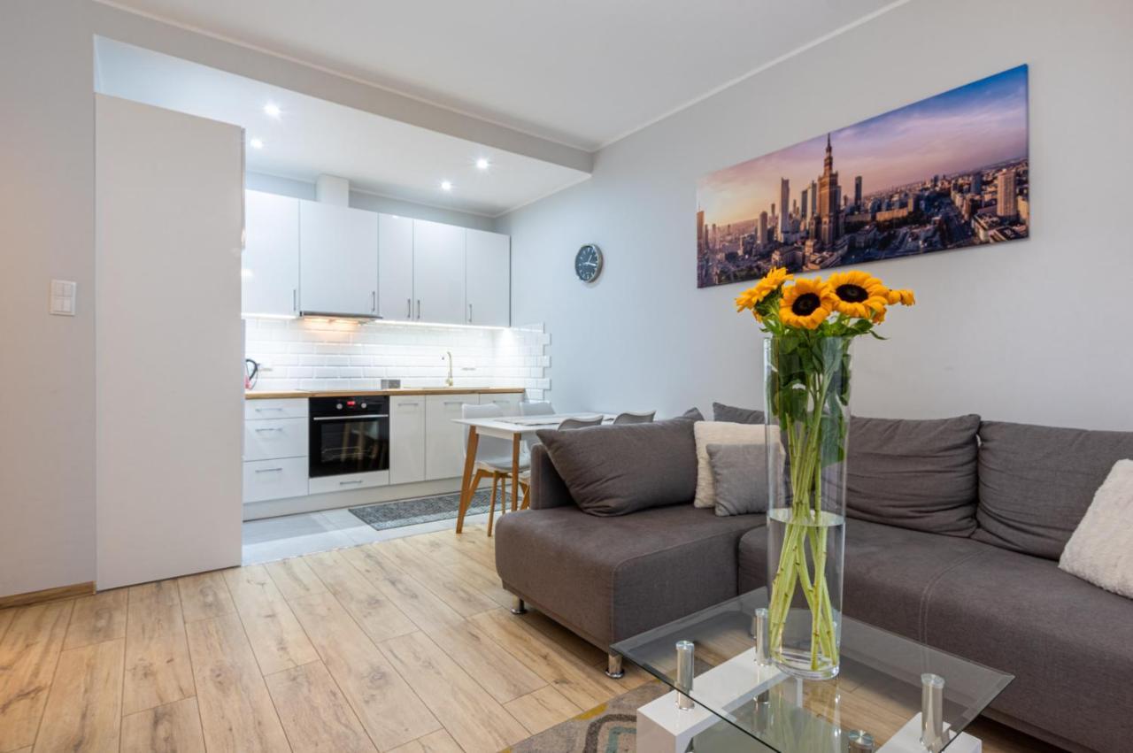 Galeria Rondo Wiatraczna Apartments Warsaw Ngoại thất bức ảnh